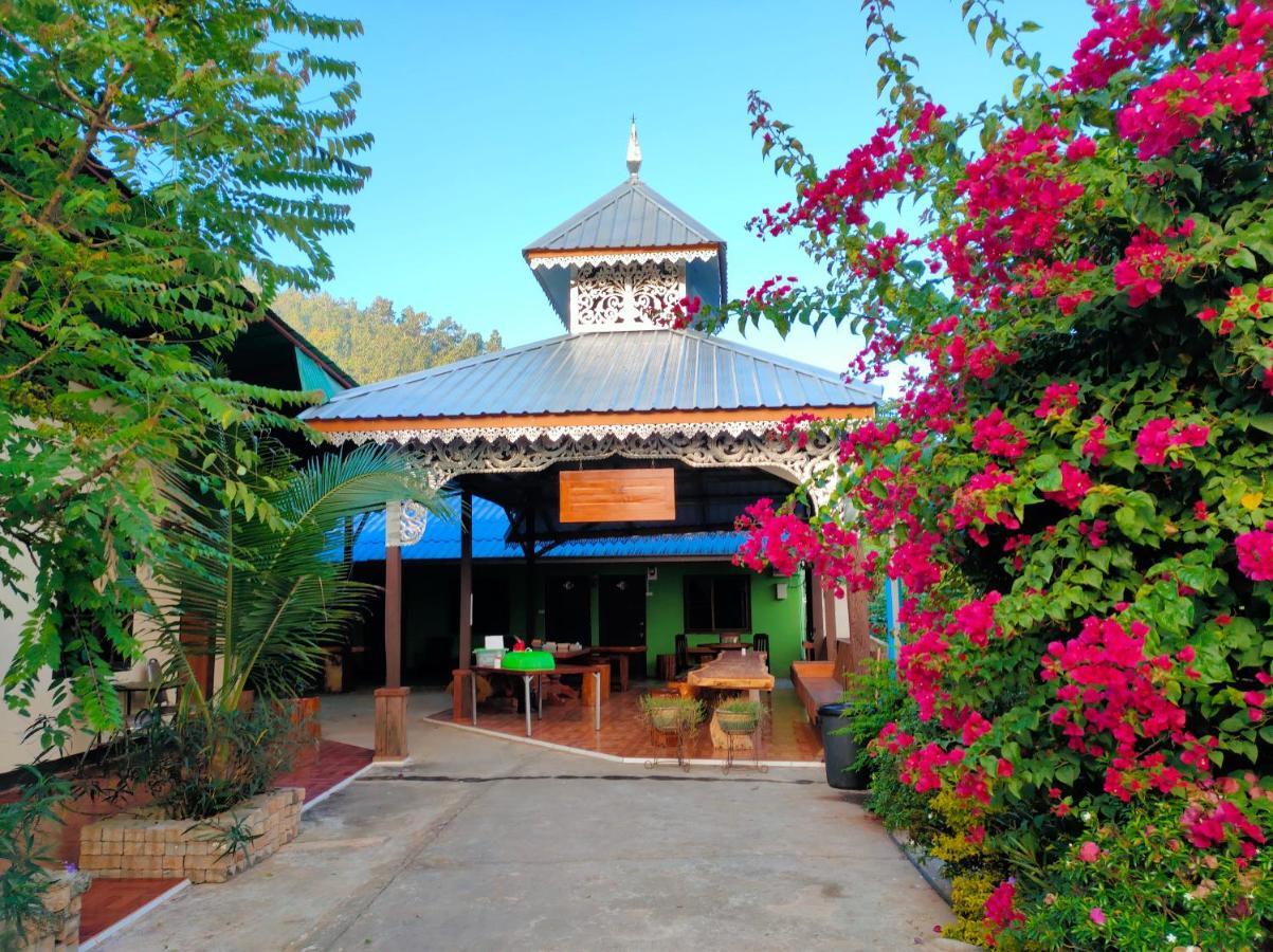Boondee House Hotel Мае Хонг Сон Екстериор снимка